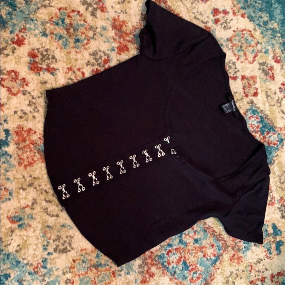 Black crop top